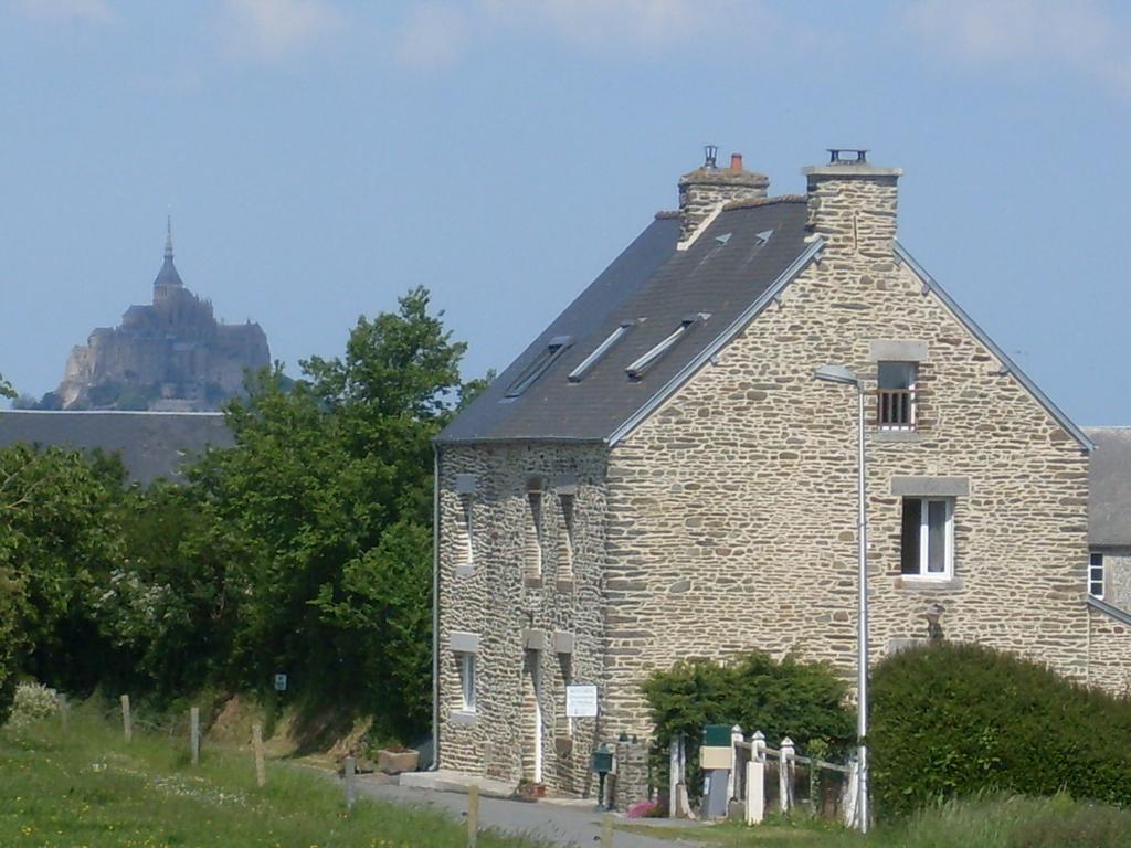 Chambres D'Hotes Au Saint Avit Huisnes-sur-Mer Luaran gambar
